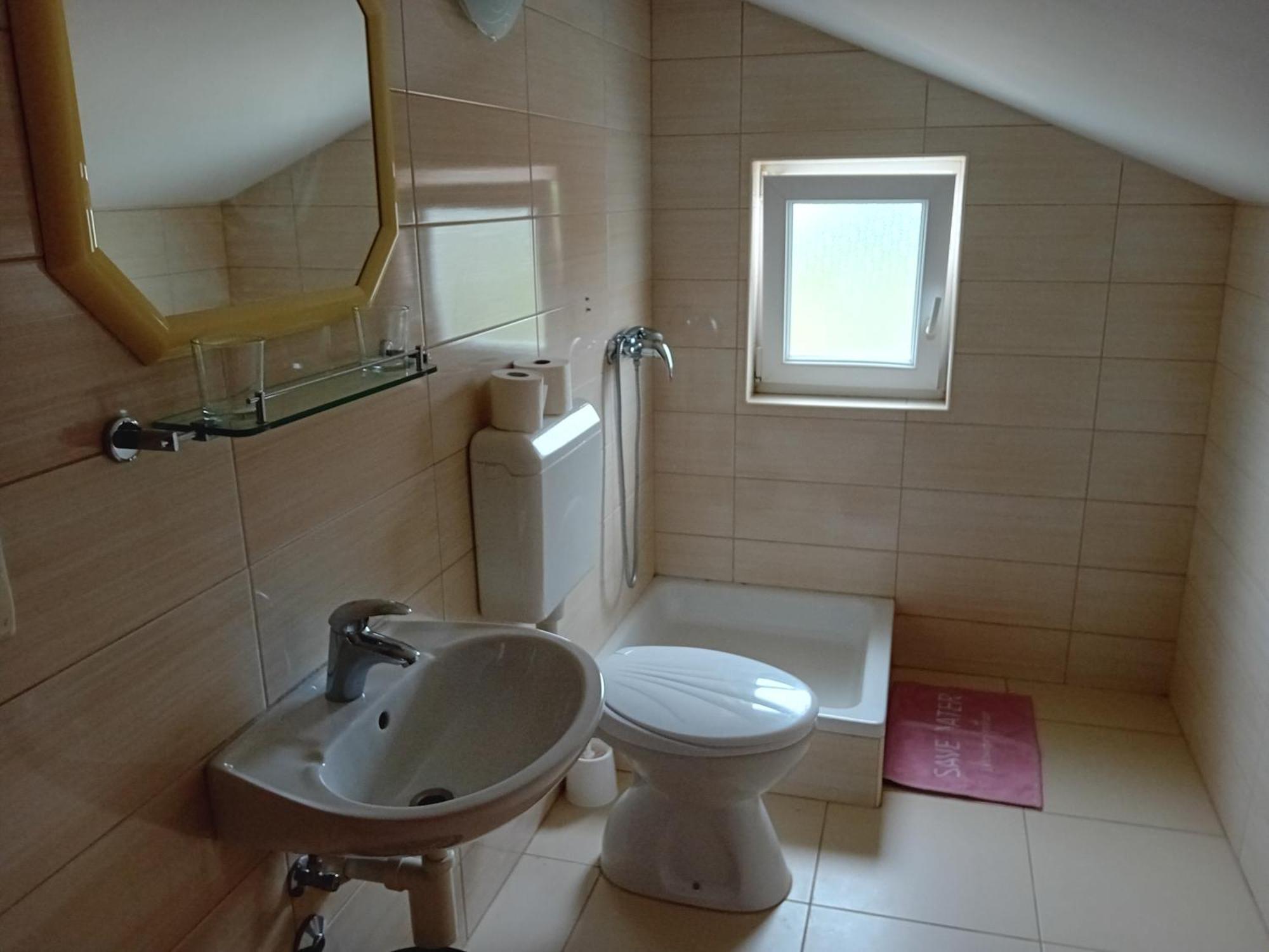 Apartmani Ana I Predrag Lopar Cameră foto